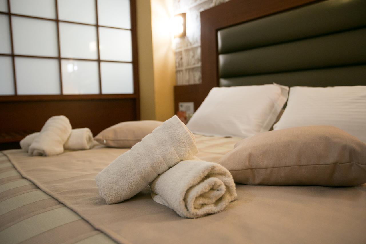 City Life Hotel Candia Esterno foto