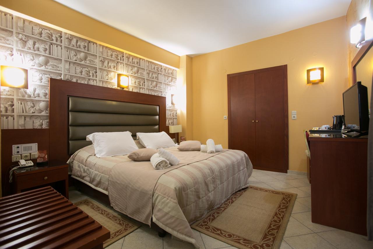City Life Hotel Candia Esterno foto
